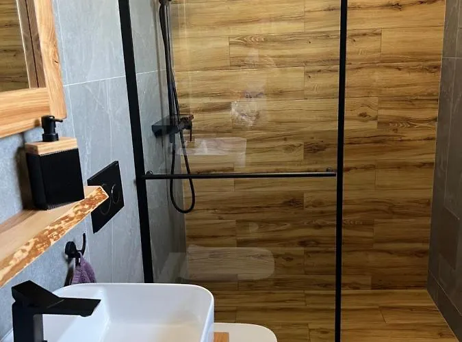 Pod Trojmorskim Wierchem 미에드지레시